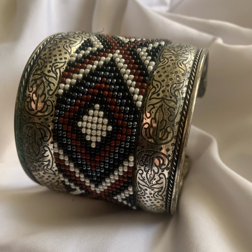 Beaded Cuff - Picture 3 of 4